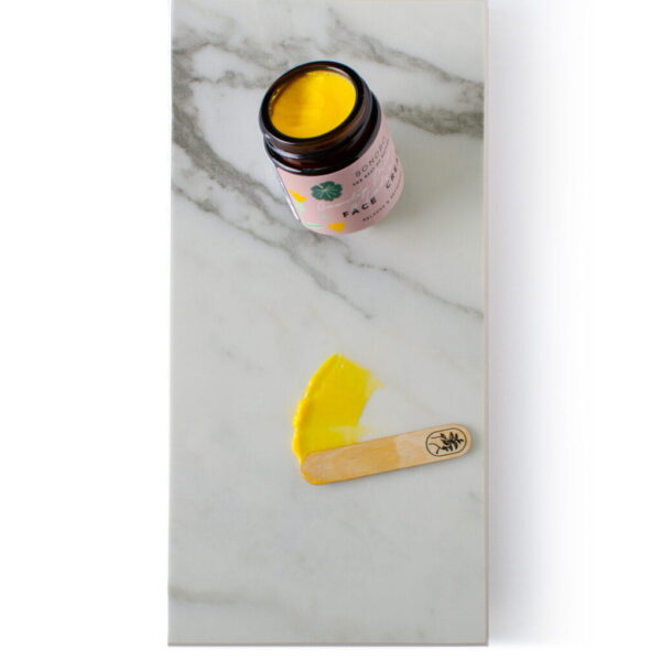 Crème pour le visage à la primevère officinale, primevère du soir et alchémille / Détend et rafraîchit – Image 3